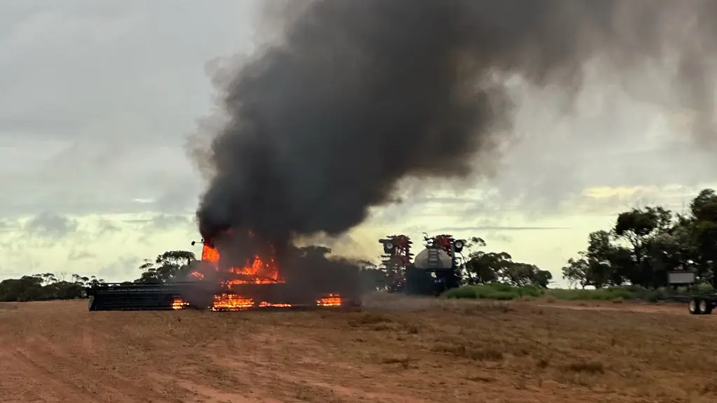 Farm machinery fire outside Mercunda